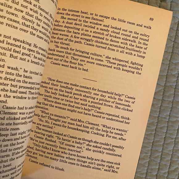 They Called Her Mrs. Doc Book by Janette Oke - Picture 3 of 3